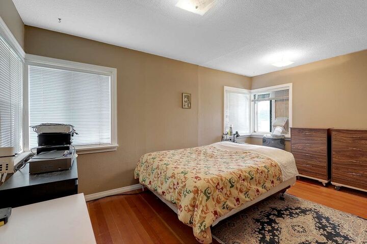 Property Photo: 2374 Hillside Drive BC V2S 3R7