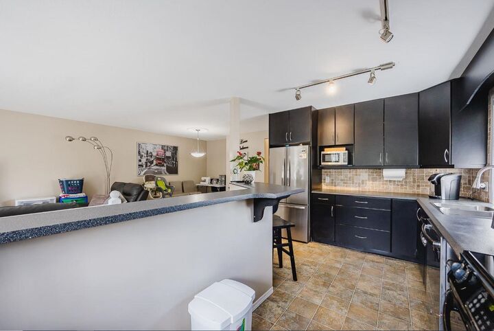 Property Photo:  45821 Thomas Road Upper  BC V2R 1B8 