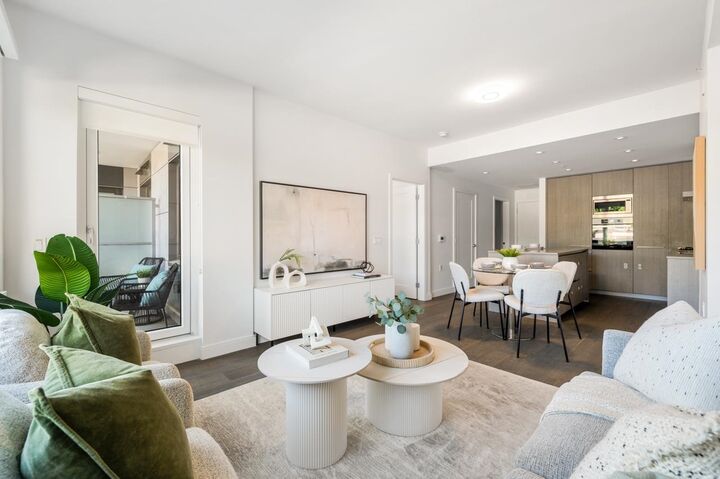 Property Photo: 4932 Cambie Street 302 BC V5Z 0K1