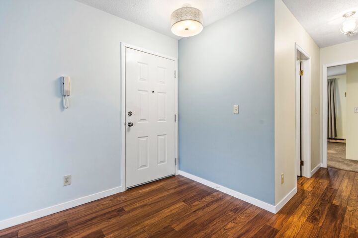 Property Photo:  2456 Ware Street 14  BC V2S 3E1 
