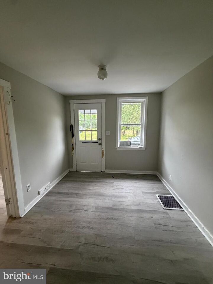 Property Photo:  124 Stanger Avenue  NJ 08028 