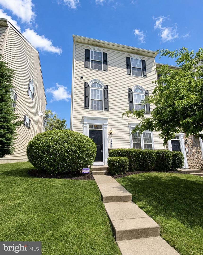 Property Photo:  1743 Theale Way  MD 21076 
