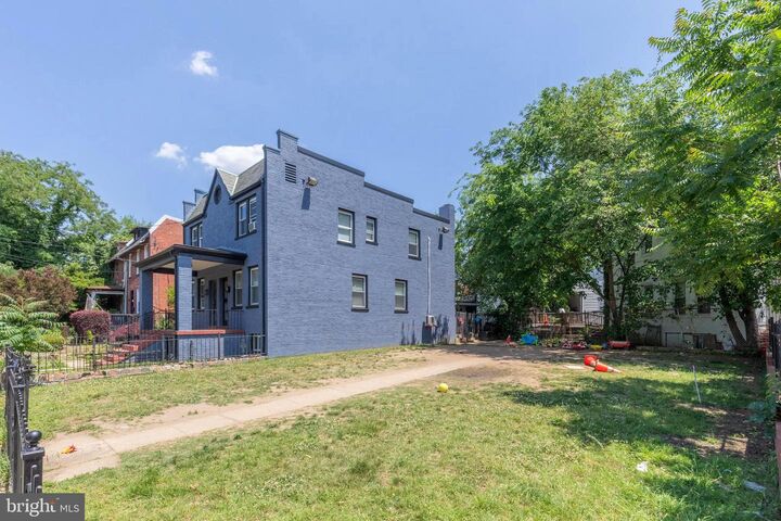 Property Photo:  1419 Minnesota Avenue SE  DC 20020 