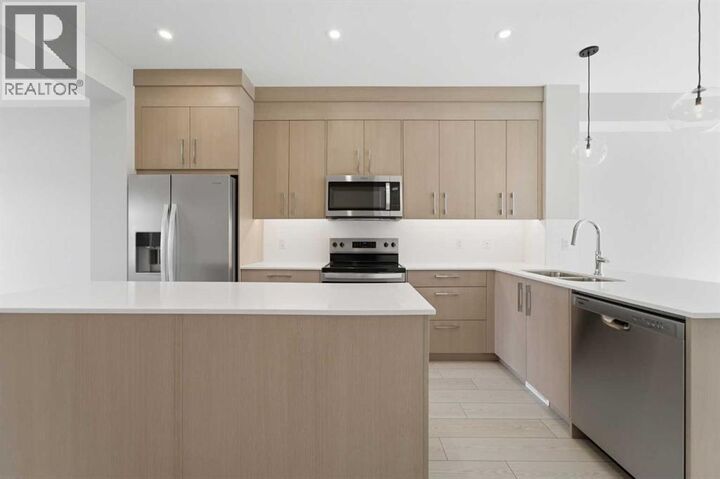 Property Photo:  10001 Huxbury Drive Northeast  AB T1X 0L4 