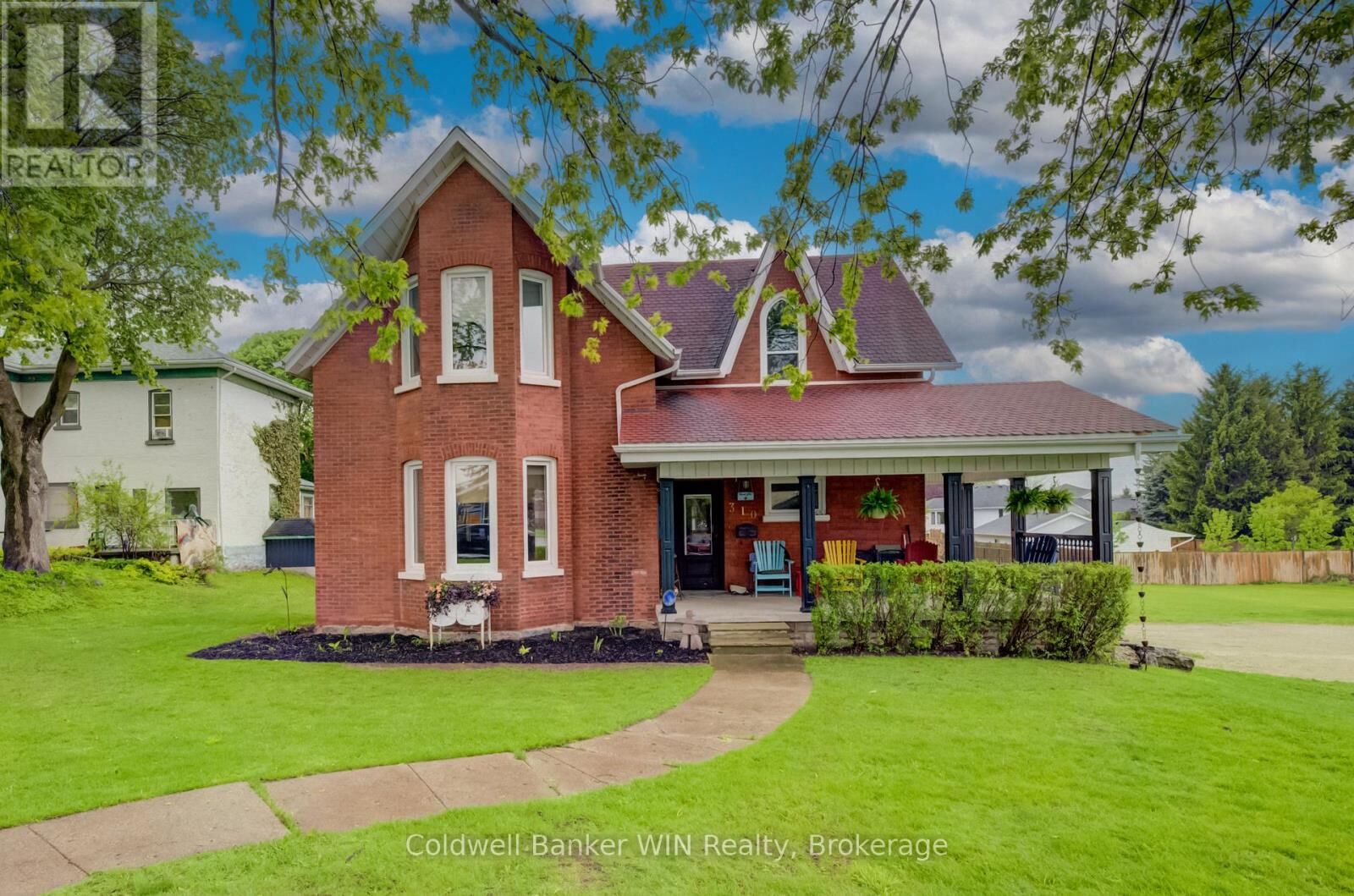 Property Photo: 310 Main Street West ON N0G 2P0