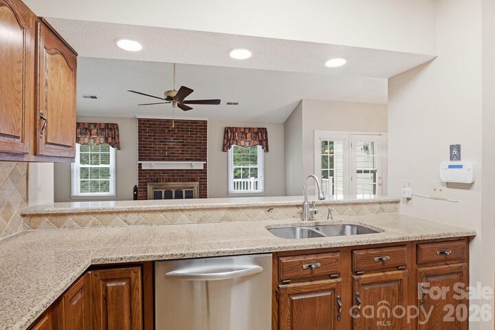 Property Photo:  9232 Hemingford Court  NC 28277 