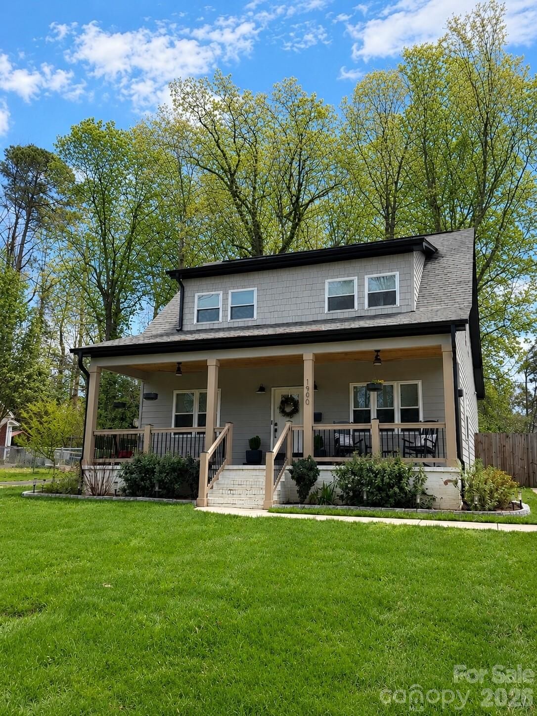 Property Photo:  1900 Arnold Drive  NC 28205 