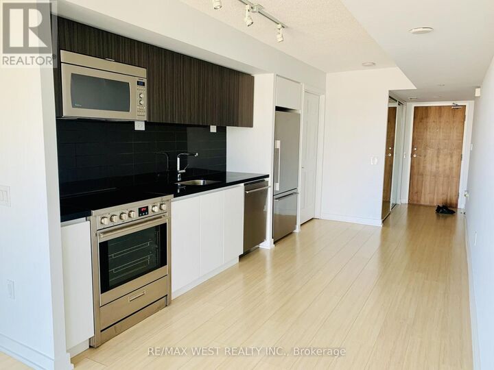 Property Photo:  75 Queens Wharf Road 2902  ON M5V 0J8 