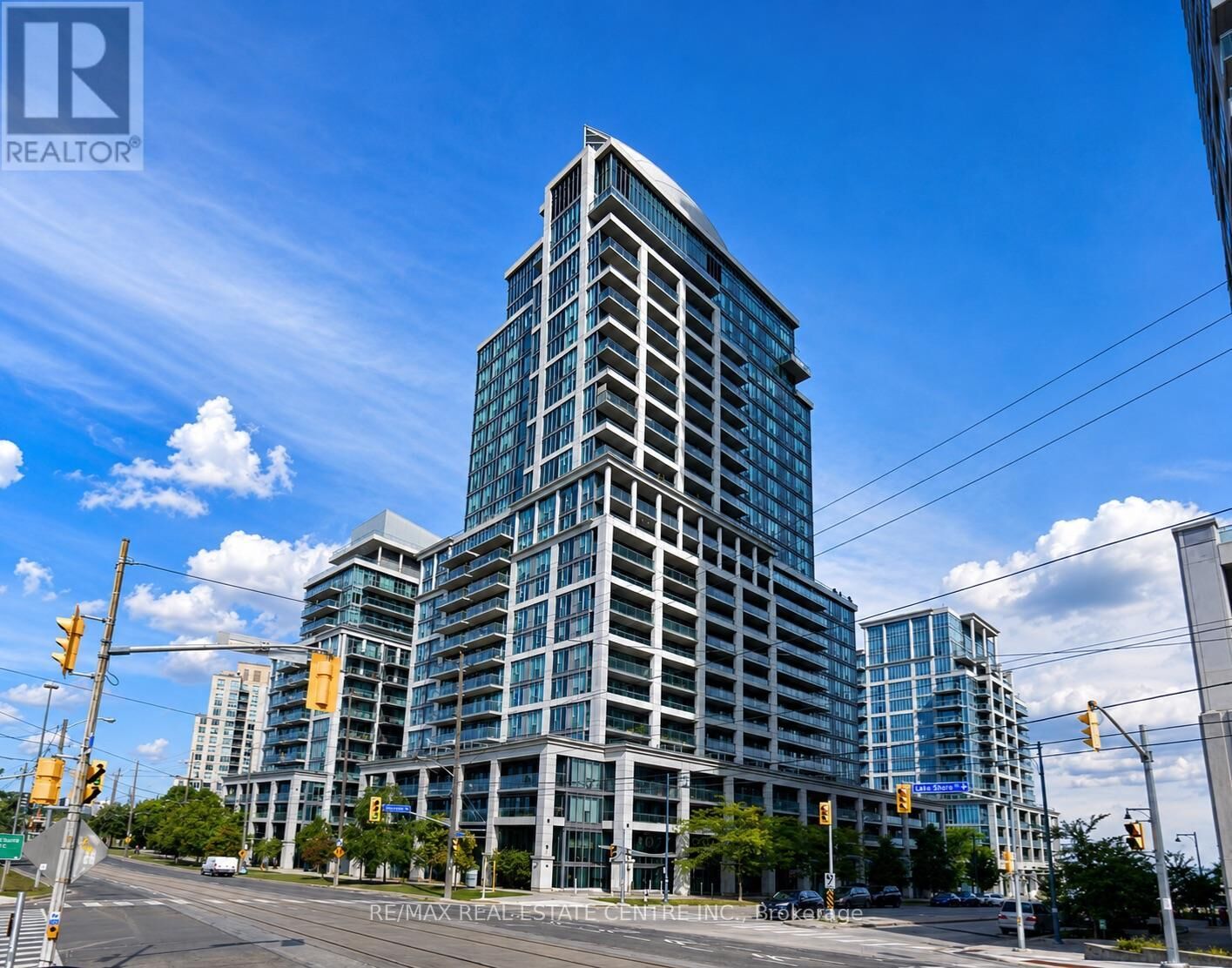Property Photo: 2121 Lake Shore Boulevard West 816 ON M8V 4E9