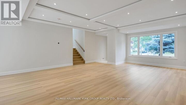 Property Photo:  1000 Lemar Road Main Fl  ON L3Y 1S1 