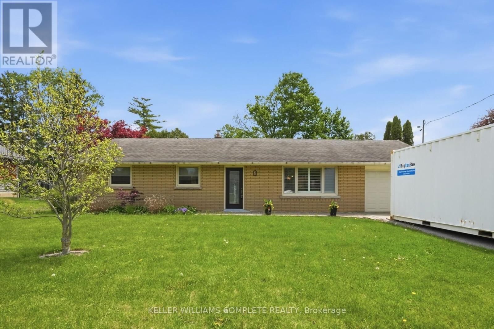 Property Photo:  6 Stewart Drive  ON N0E 1A0 