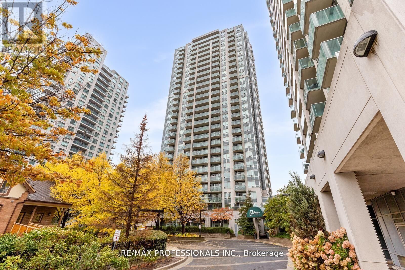 Property Photo: 18 Harrison Garden Boulevard 706 ON M2N 7J7