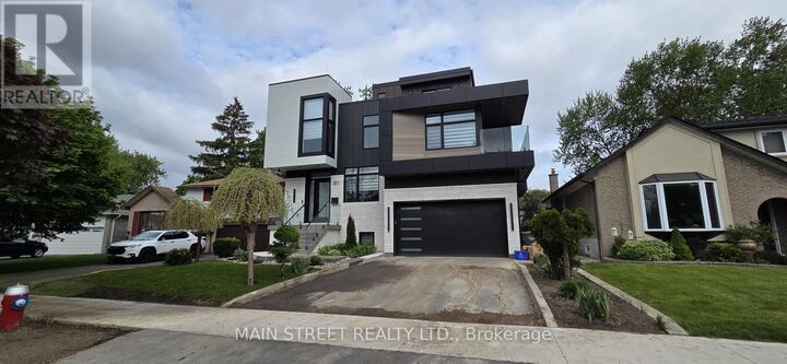 Property Photo:  311 Fiona Terrace  ON L5A 3E5 