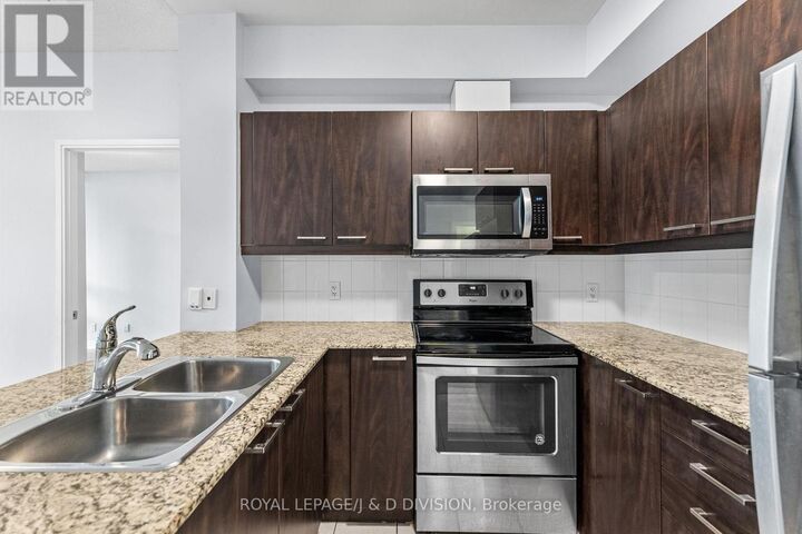 Property Photo: 220 Redpath Avenue 508 ON M4P 0A4