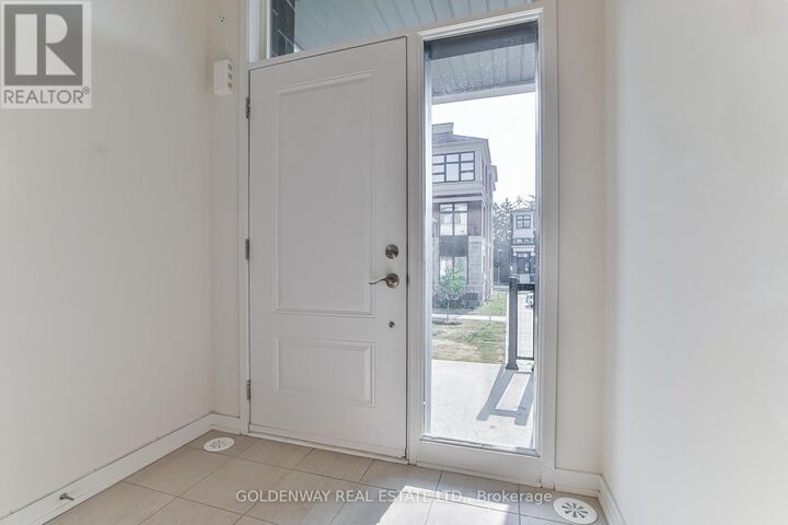 Property Photo: 31 Wuhan Lane ON L6E 0V4