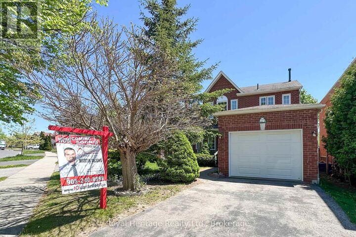 Property Photo: 27 Furrow Drive ON L1R 1Y6