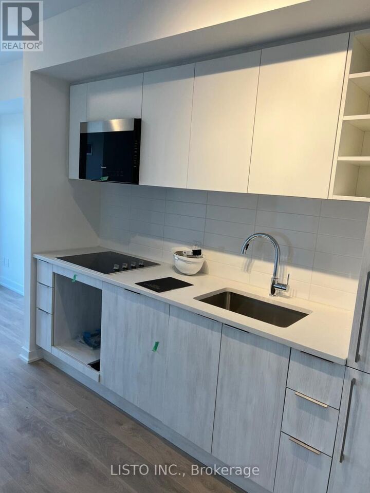 Property Photo:  2031 Kennedy Park Road  ON M1T 0B8 