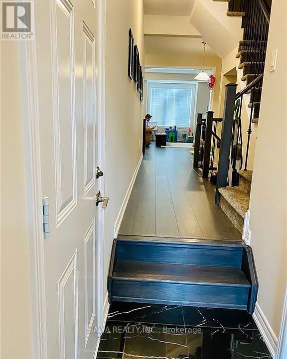 Property Photo: 51 Hibiscus Lane ON L8K 0A4