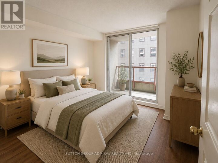 Property Photo:  736 Bay Street 403  ON M5G 2M4 