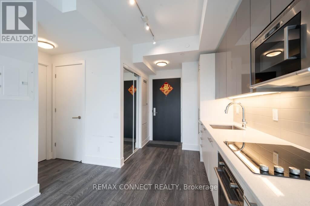 Property Photo:  403 Church Street 1211  ON M4Y 0C9 