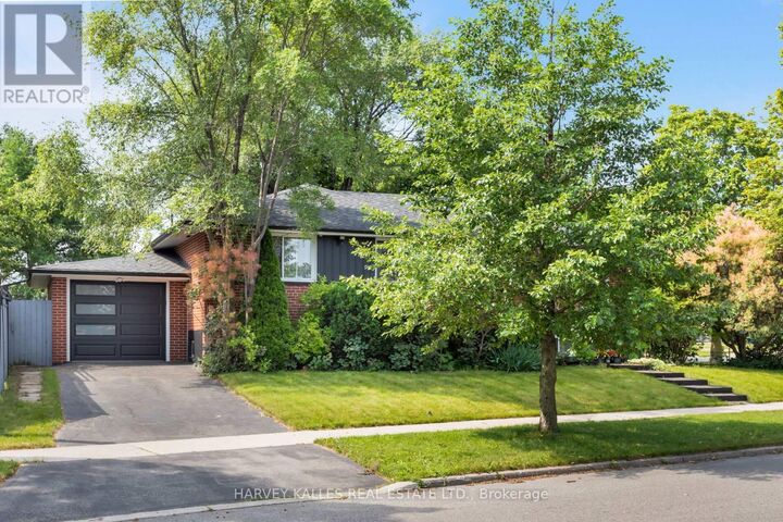 Property Photo:  49 Learmont Drive  ON M9R 2E9 