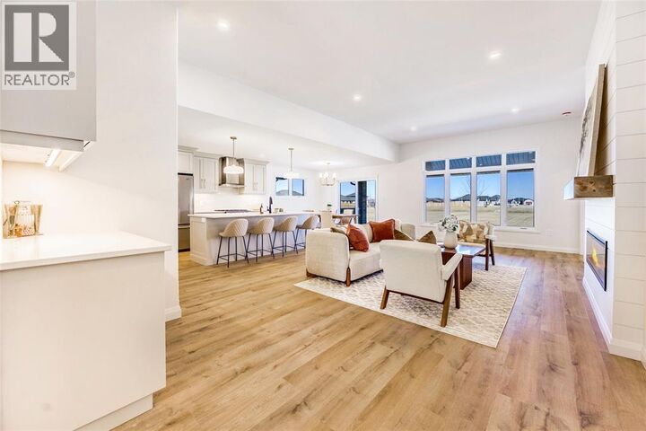 Property Photo: 3566 Paul Crescent ON N0N 1E0
