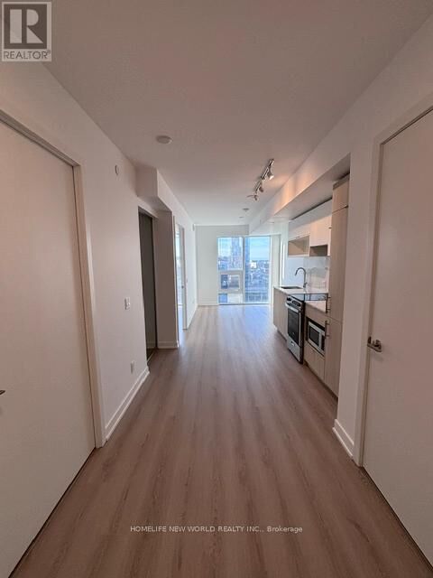 Property Photo: 100 Queen Street East 1707 ON M5C 0B5