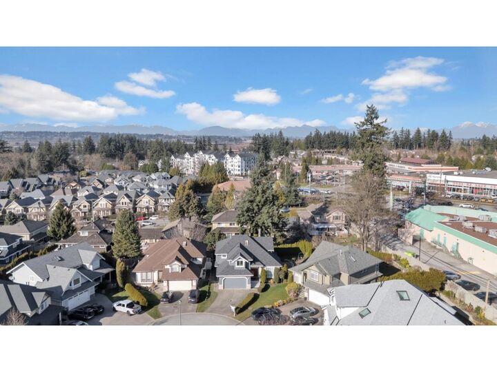Property Photo:  14763 31A Avenue  BC V4P 3E8 