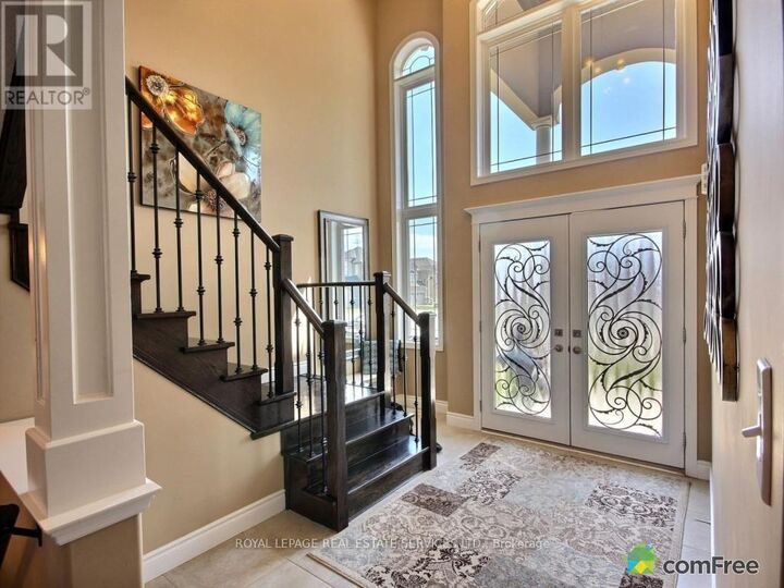 Property Photo:  189 Medici Lane  ON L9B 0G7 