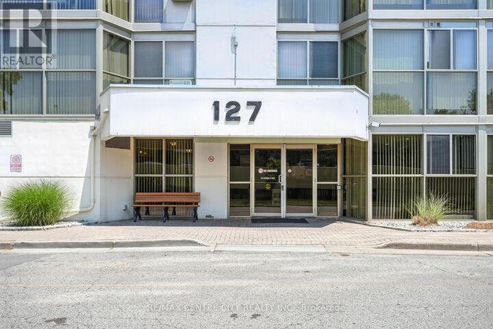 Property Photo: 127 Belmont Drive 809 ON N6J 4J7