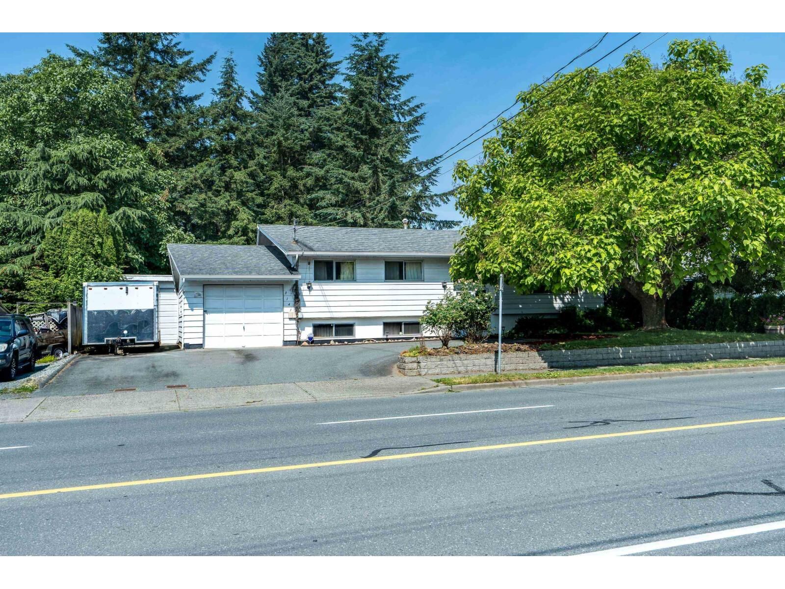 Property Photo:  2141 Ware Street  BC V2S 3C4 