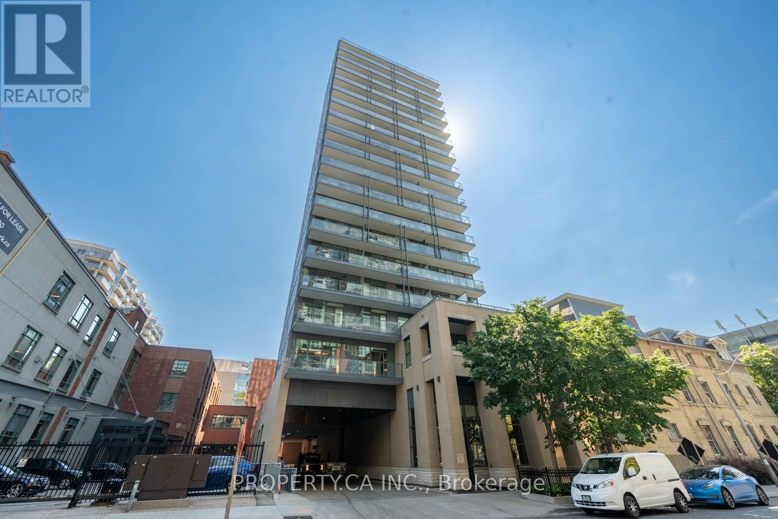 Property Photo:  105 George Street 303  ON M5A 0L4 
