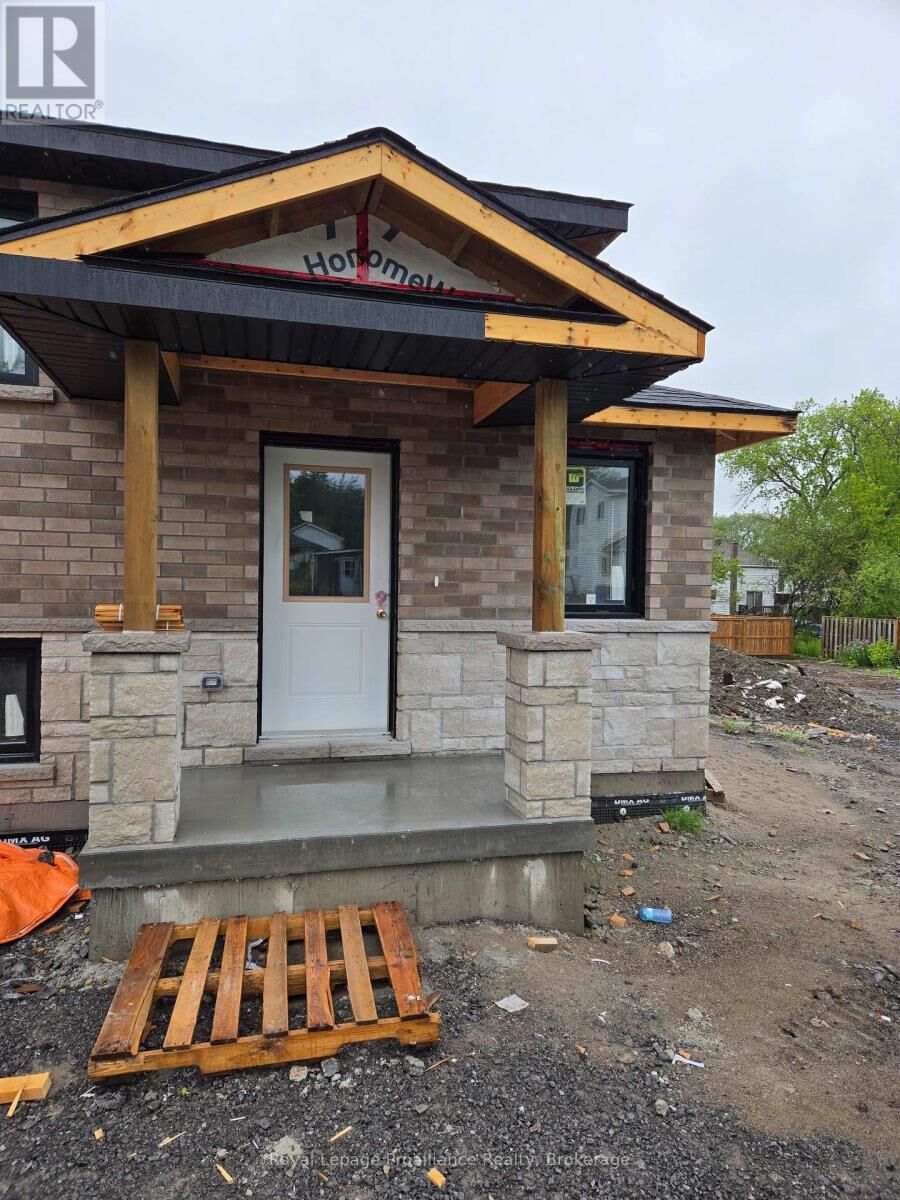 Property Photo:  90 Lywood Street Lower  ON K0K 1K0 