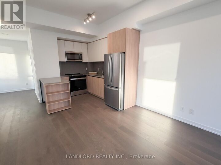 Property Photo:  15 Maryport Avenue 112  ON M3M 0E1 
