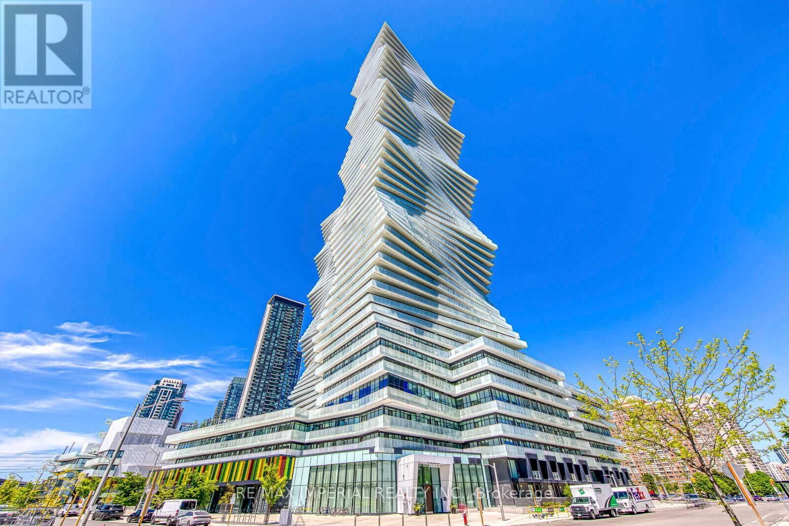 Property Photo:  3883 Quartz Road 3311  ON L5B 0M4 