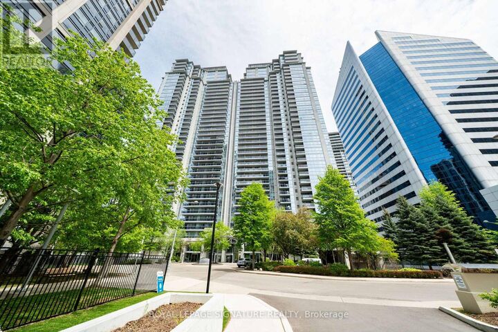 Property Photo: 4968 Yonge Street 712 ON M2N 7G9