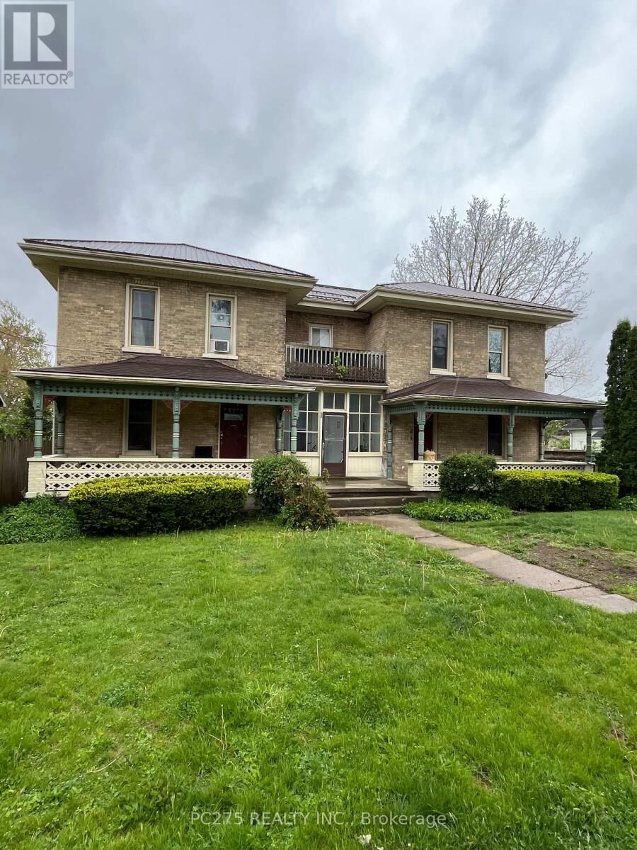 Property Photo: 55-57 Broadway Street 2 ON N0N 1J0