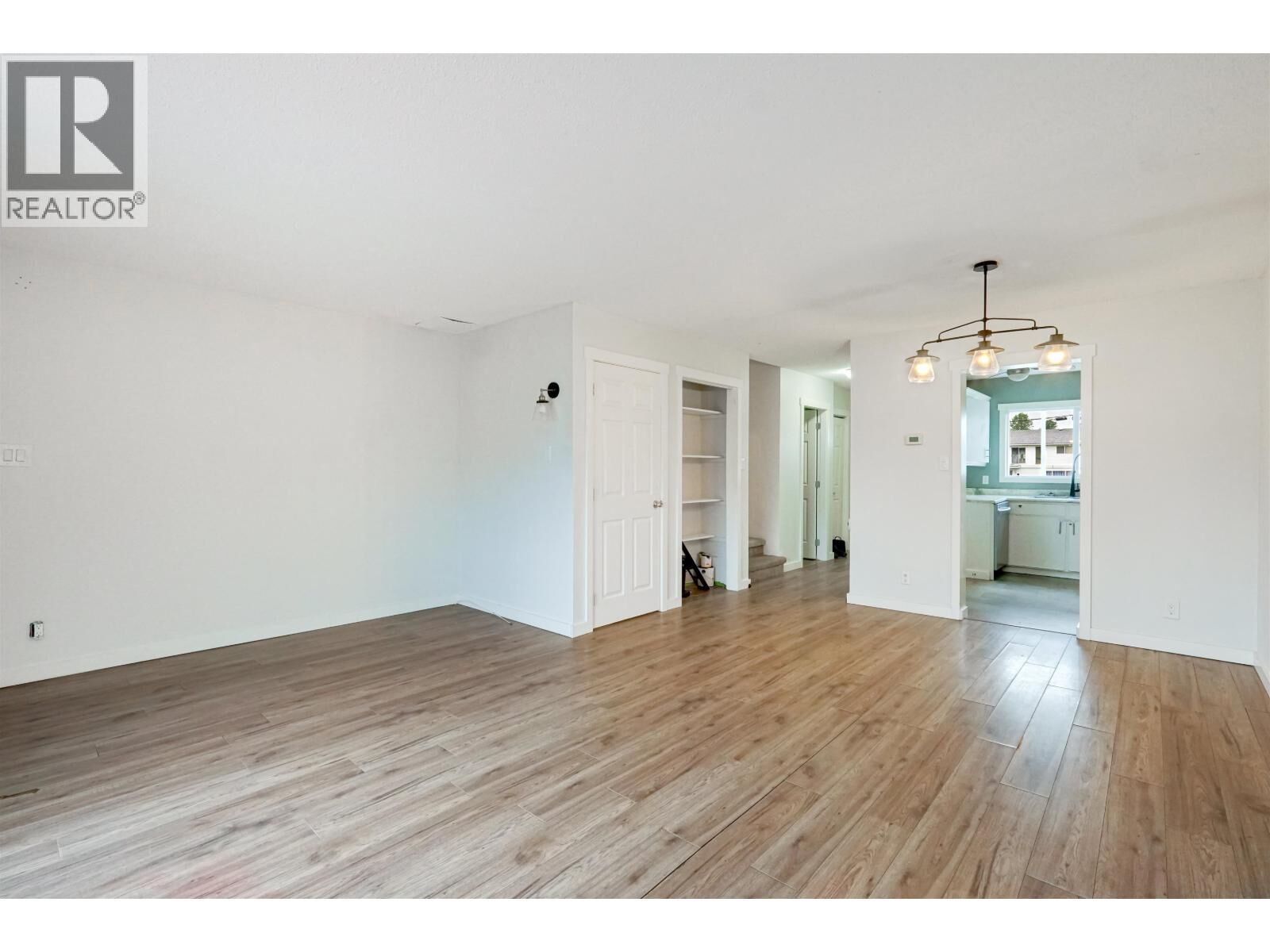 Property Photo: 185 Konigus Street 35 BC V8C 2K4