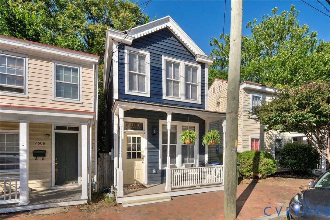 Property Photo:  2610 E Clay Street  VA 23223 