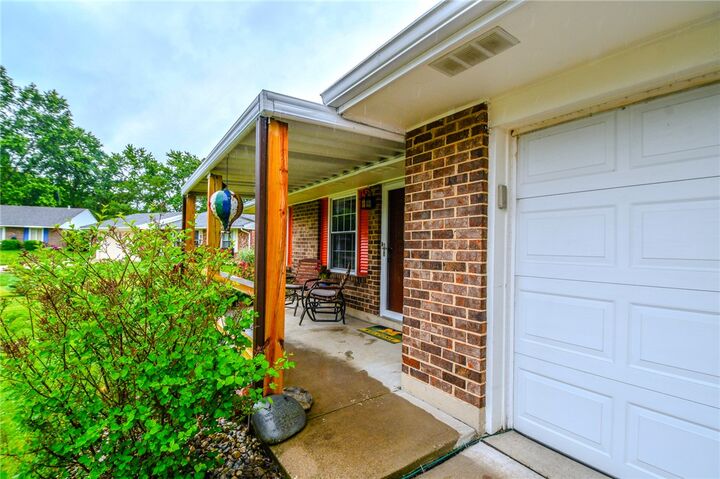 Property Photo:  7710 Sprucehill Court  OH 45424 