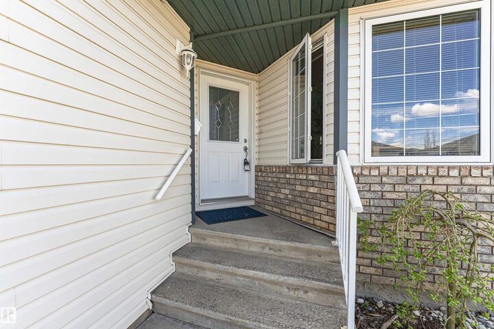 Property Photo: 16415 77 Street NW 15 AB T5Z 3S8