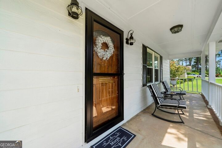 Property Photo:  1868 Holly Hill Road  GA 31061 