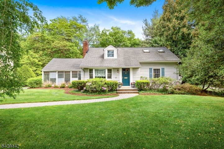 Property Photo:  957 Willow Grove Rd  NJ 07090 