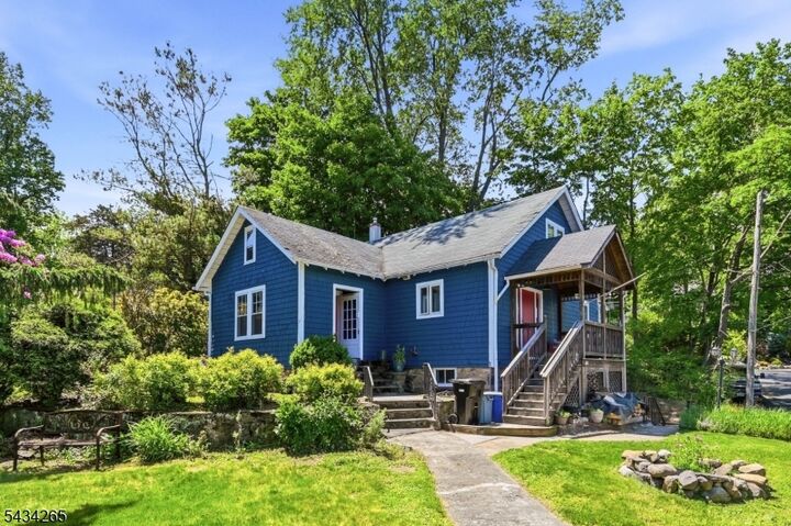 Property Photo: 135 Franklin Rd NJ 07834
