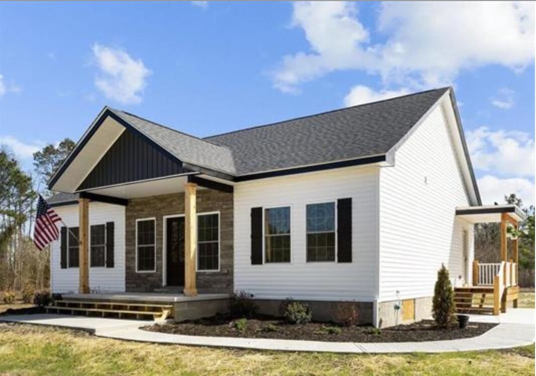 Property Photo:  1305 Mercer Ave  KY 42437-9998 