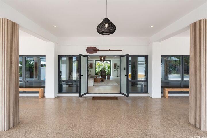 Property Photo:  125 N Kalaheo Avenue  HI 96734 