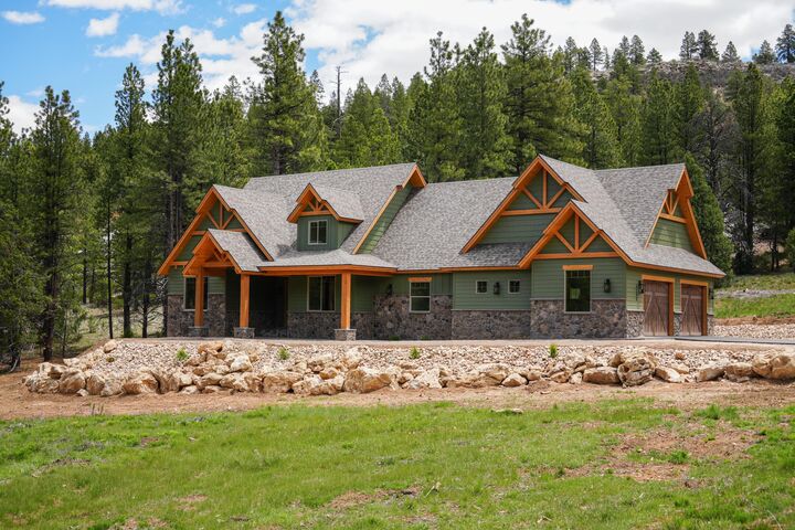 Property Photo:  4200 N. Elk Meadows Drive  UT 84762 