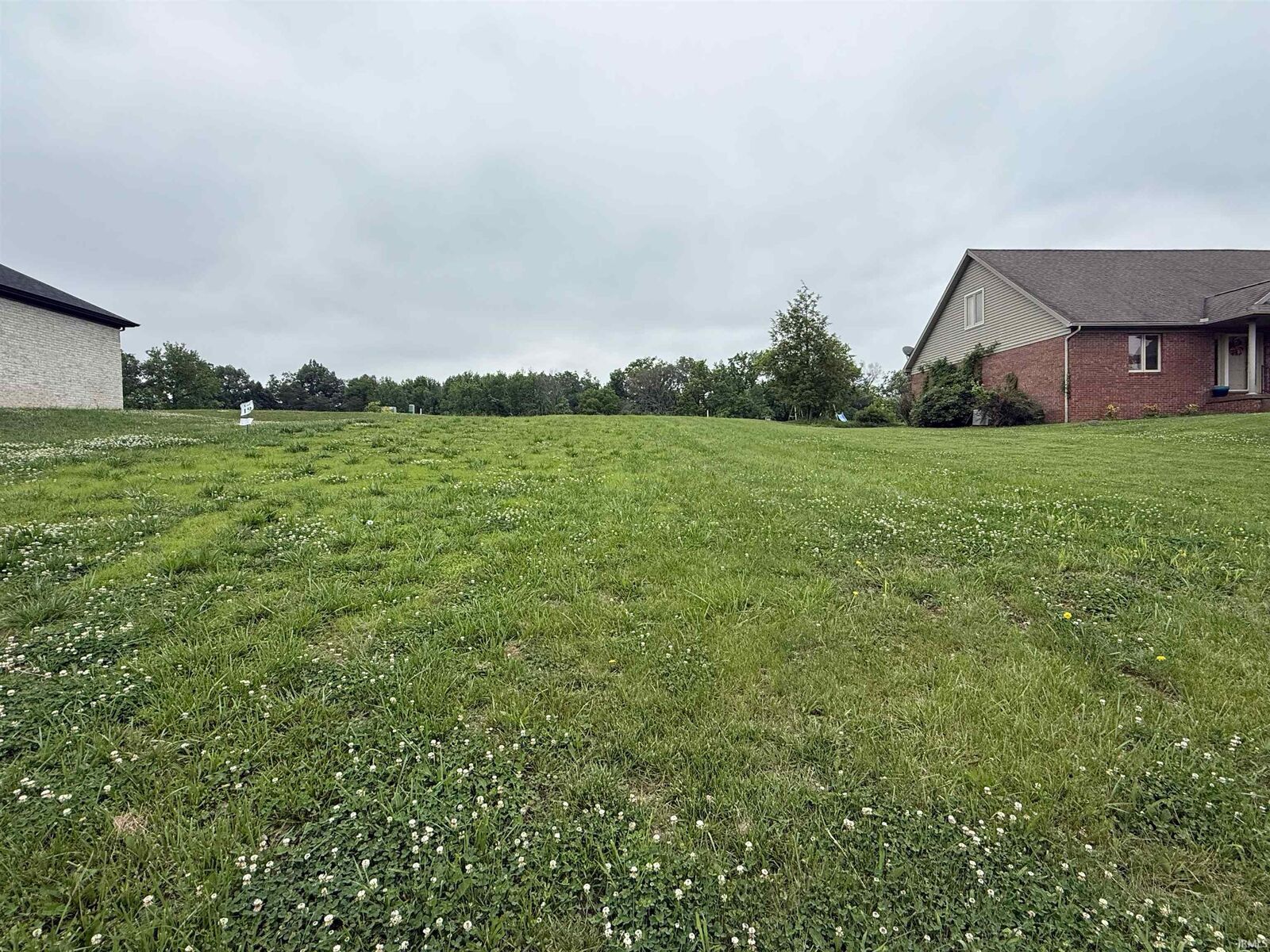 Property Photo: 78 Quail Crossing IN 47601