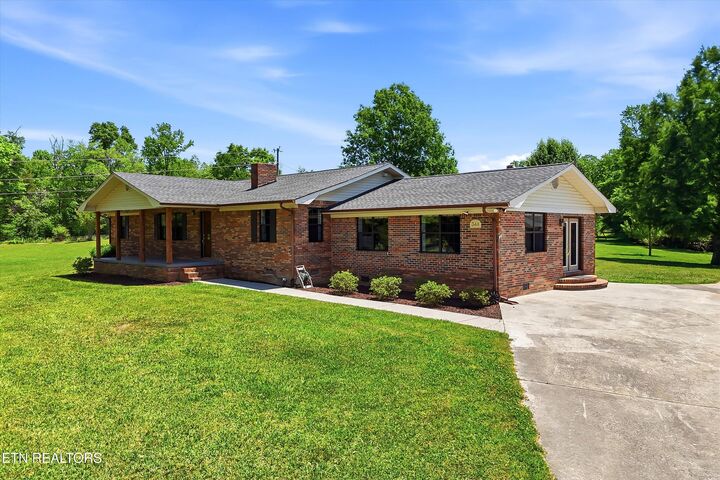Property Photo: 344 County Road 189 TN 37322