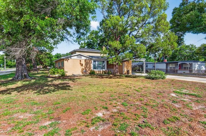 Property Photo: 825 W Whatley Place FL 33604